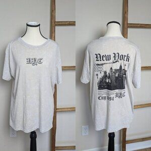 New York City Graphic Tee Size Large Women